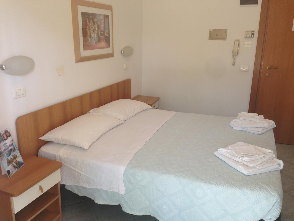 Hotel Jole San Mauro Mare Exterior foto